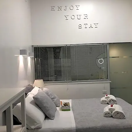 White | Enjoy Naples, The Cleanest Way Hotel Naples