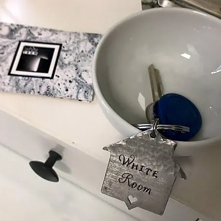 Hotel White | Enjoy Naples, The Cleanest Way 3*